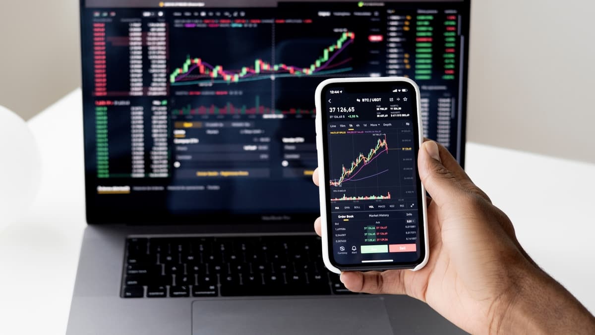 Trading Plan: Will Nifty, Bank Nifty extend northward journey amid elevated volatility?