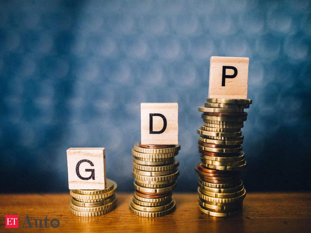 Strong GDP growth expected in coming quarters: PHDCCI  