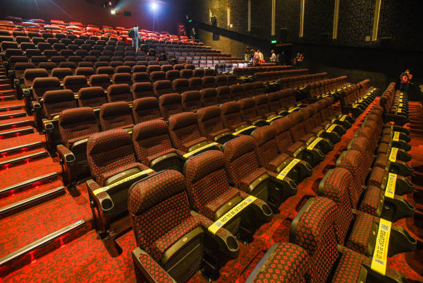 Screens are lighting up for multiplex chains