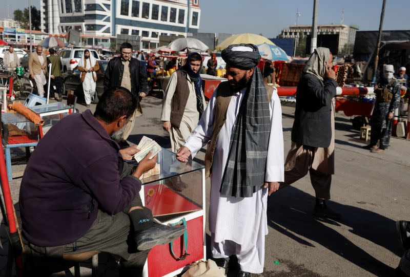 Taliban ban use of foreign currency in Afghanistan 
