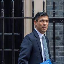 Rishi Sunak less unpopular with swing voters in UK PM race, survey finds
