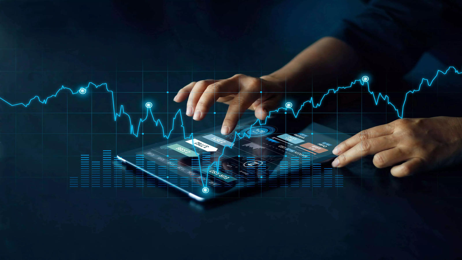 Indices turn green on boost from banking stocks; metal, IT stocks weigh on Nifty