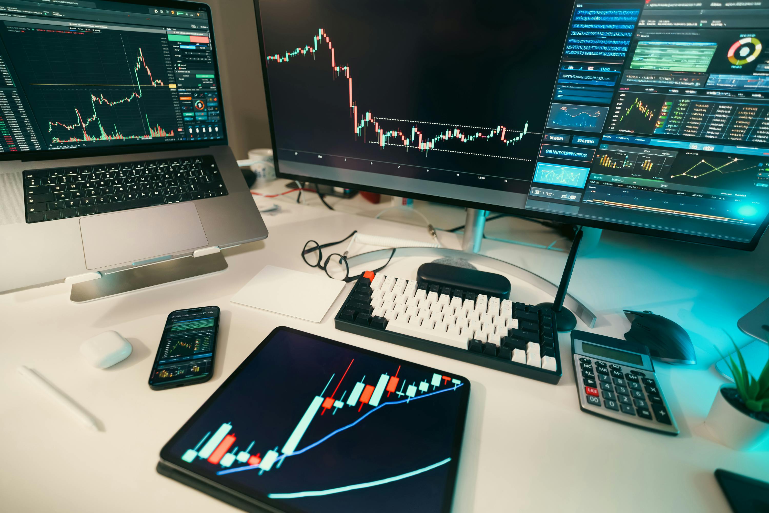 Trade setup for July 8: Top 15 things to know before the opening bells.