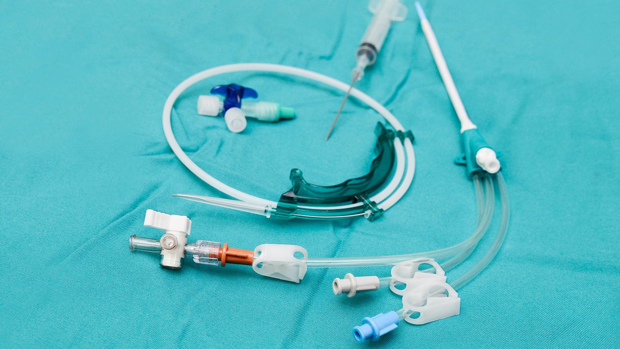 Medical device makers warn of crisis, seek quick GST refunds, control on freight charges