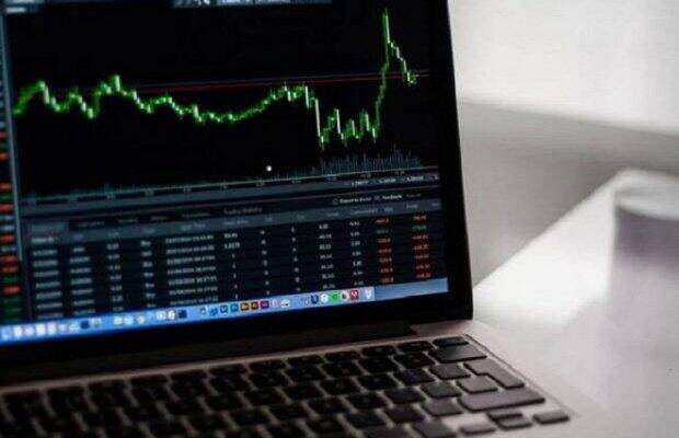 Nifty in short-term downtrend, but these two stocks may help investors pocket gains