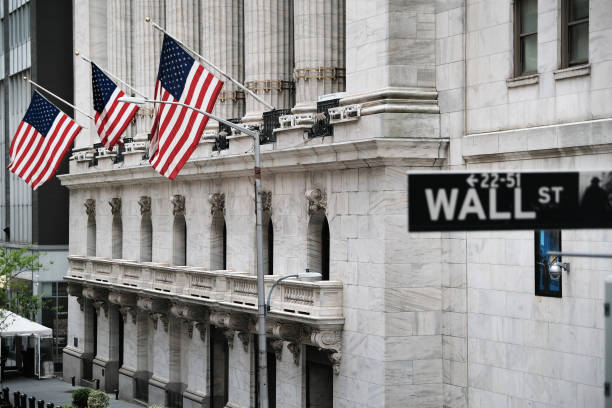 Dow crosses 36000—making a book’s prediction just two decades late