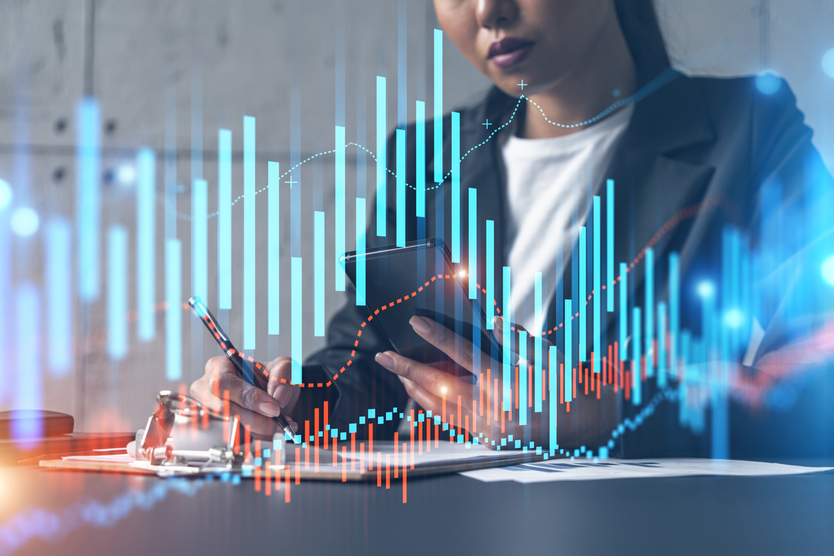 Trade Spotlight: How should you trade Mazagon Dock, Waaree Energies, Glenmark Pharma, Quess Corp, HPCL, and others on March 24?