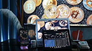 DAOs and Web3 Governance: The Promise, Implications and Challenges Ahead