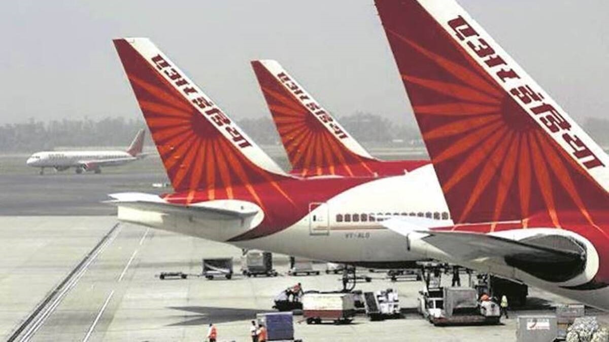 Air India to expand fleet with induction of 30 aircraft