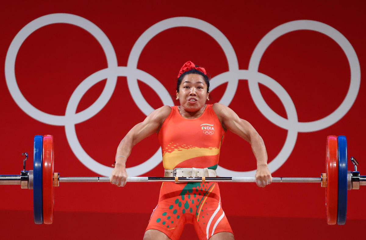  Mirabai Chanu wins silver medal in Weightlifting Women's 49Kg category in Tokyo Olympics