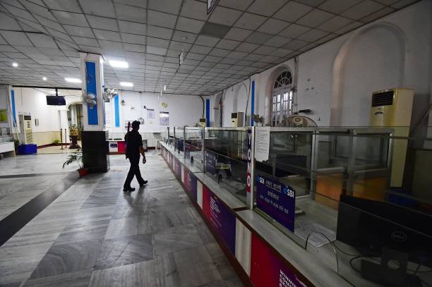 Despite better valuations, public sector banks are struggling to grow