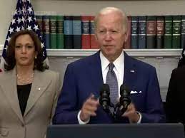 Impassioned Biden signs order on abortion access   