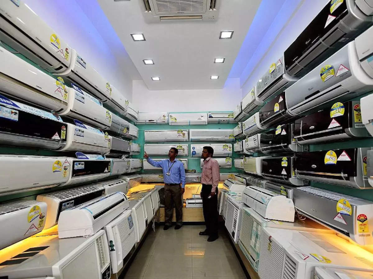 Third wave: Retailers hold only 15 days’ stock of TV, washing machine, apparel to cut impact  