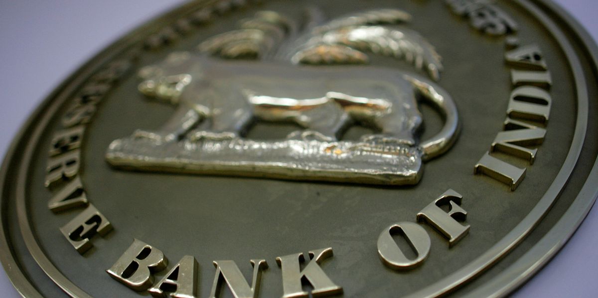 India's central bank puts up a puzzling obstacle to a payments system, again  