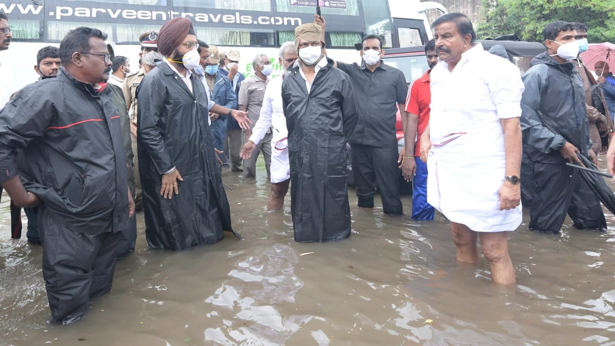Chennai comes to a standstill as heavy rains flood city  