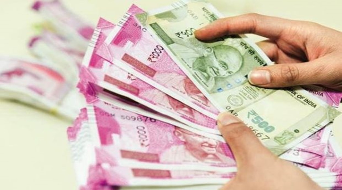 Rupee likely to appreciate on weak dollar, USDINR pair to trade sideways
