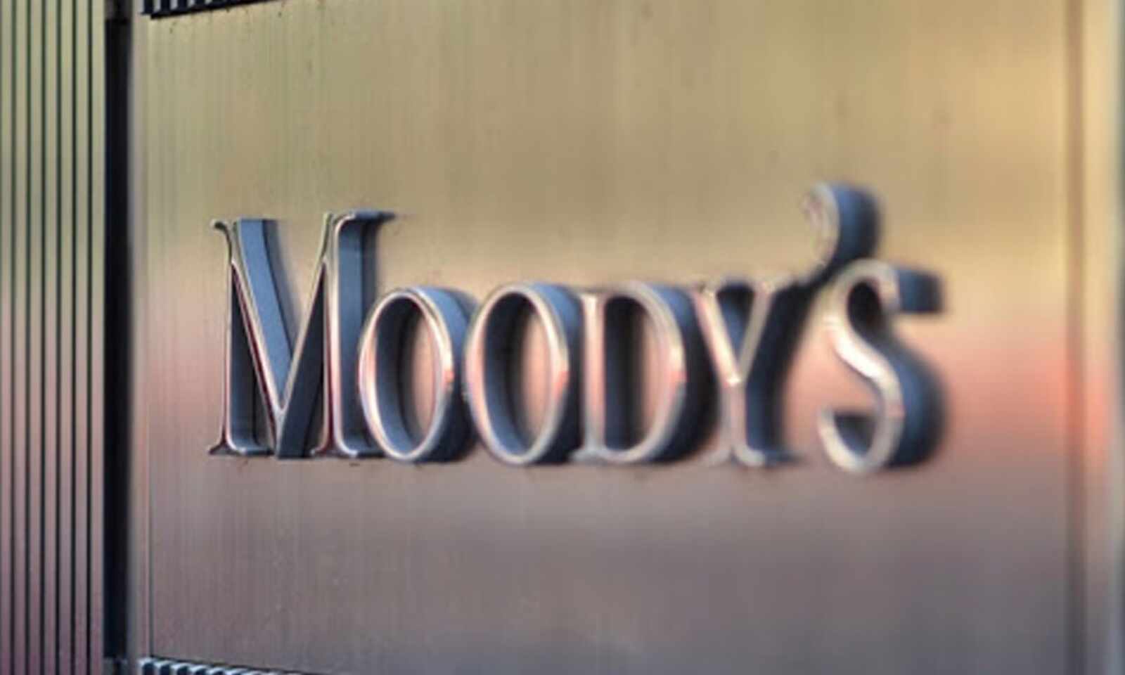 Pakistan contests Moody's ratings downgrade, says can meet its obligations
