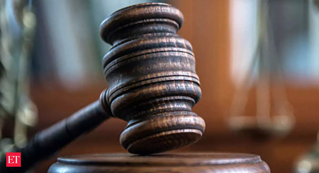 Amazon-Future dispute: HC stays SIAC proceedings