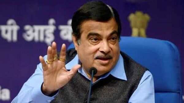 Junk your old car and get 5% rebate from automakers on new purchase: Gadkari