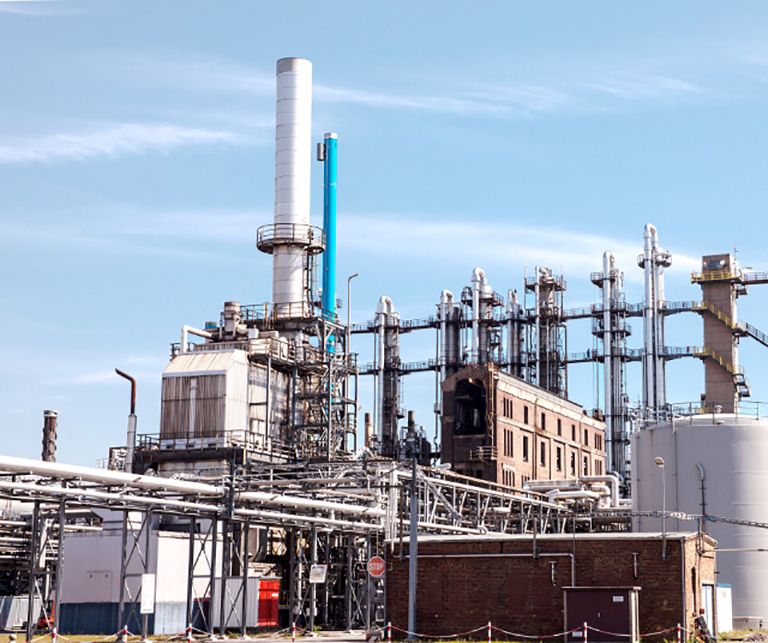 This Dolly Khanna portfolio stock up 50 percent in 6 months. Analysts expect more gains