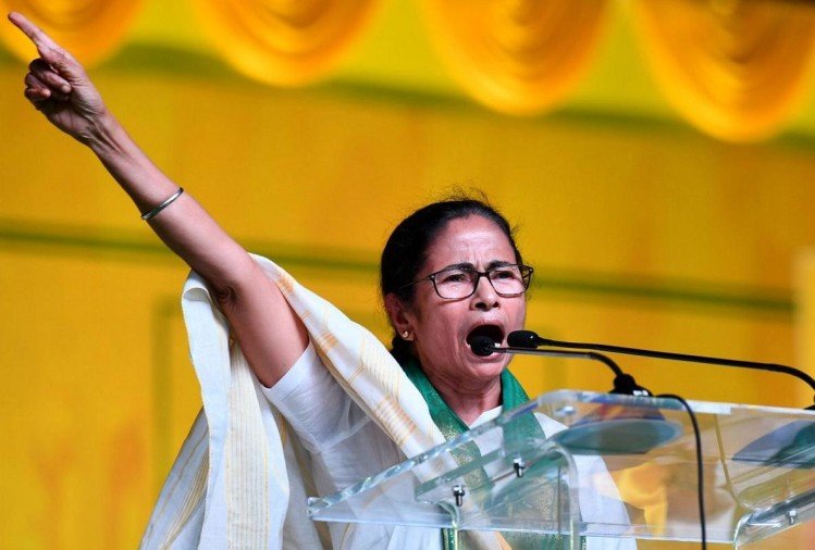 Only those sent from other states to foment trouble in West Bengal before polls are outsiders for TMC: Mamata Banerjee