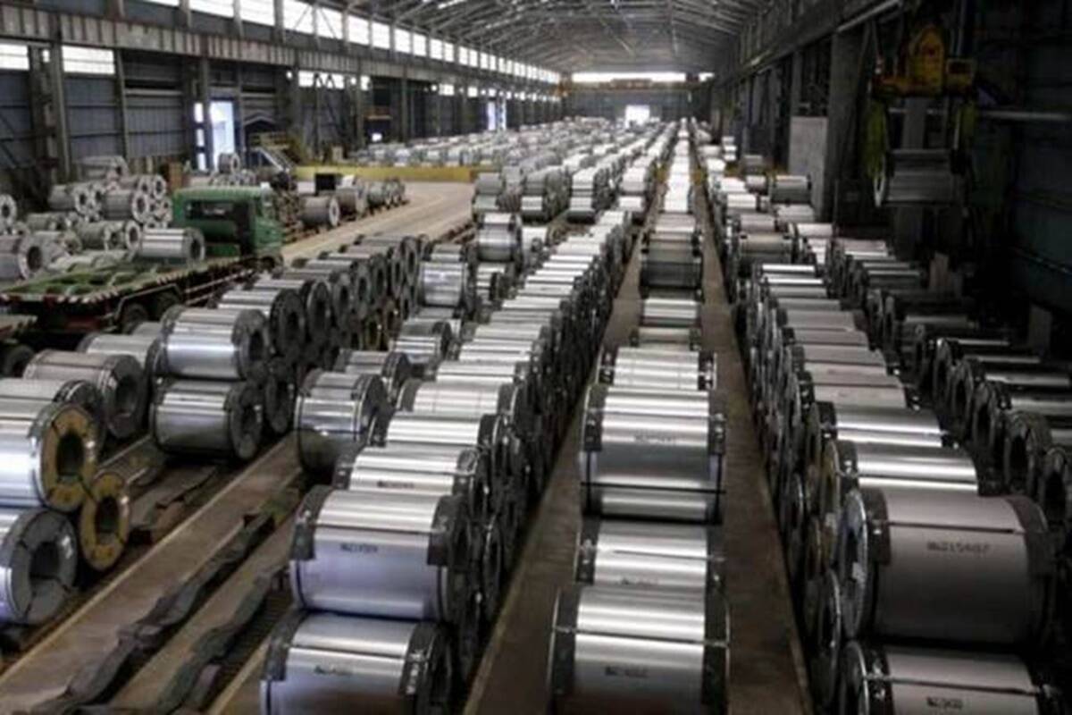 Steel stocks tumble on export tax