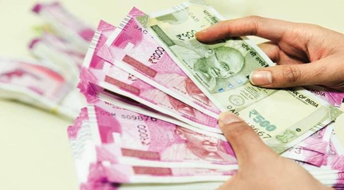 Investors richer by over Rs 5 lakh cr as markets bounce back
