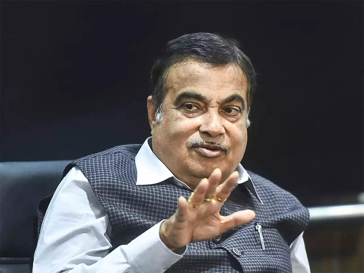 Nitin Gadkari stresses on use of hydrogen fuel to reduce dependency on imported petroleum products
