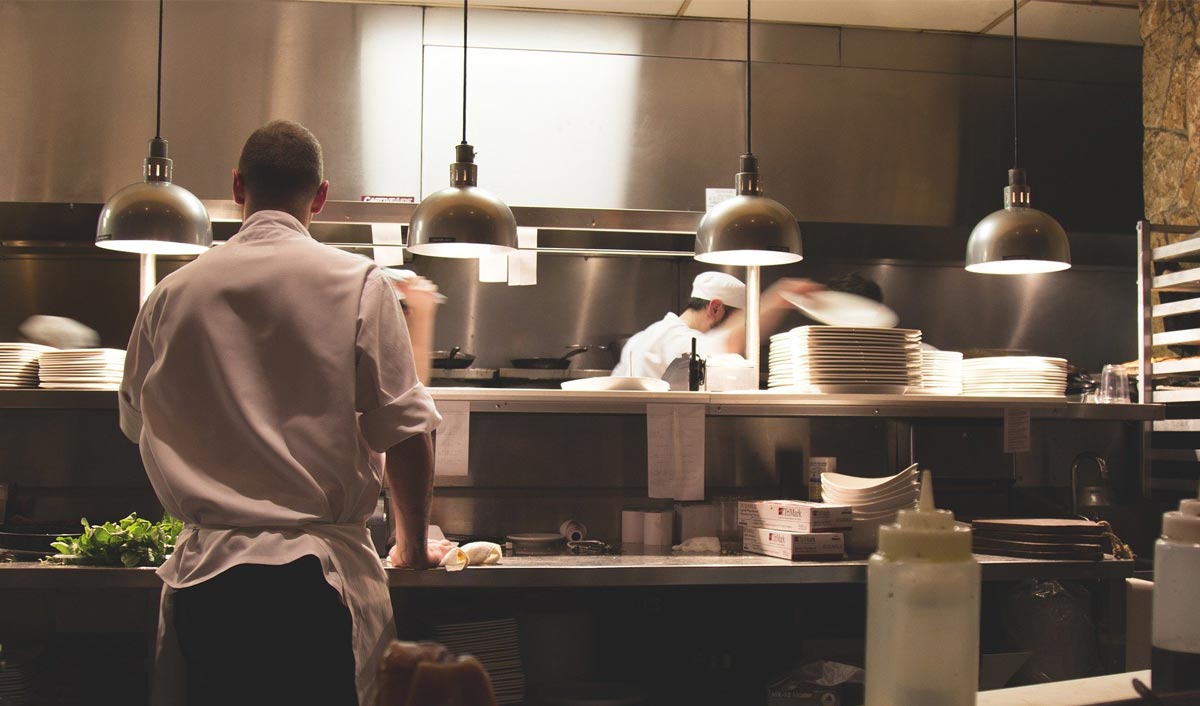 Neither illegal, nor unfair: Restaurants shouldn’t be singled out as service charge exists across industries