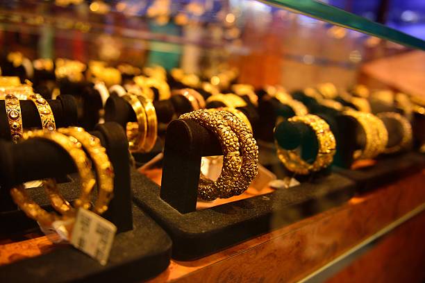 Gold imports rise by 22.58% to $34.6 billion in 2020-21