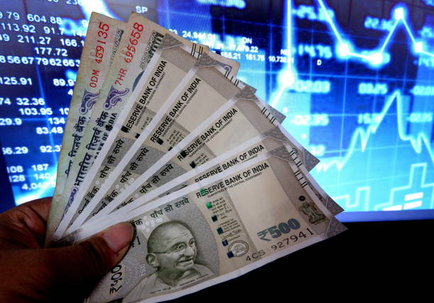 SBI fixed deposits vs Post Office deposits: Latest interest rates