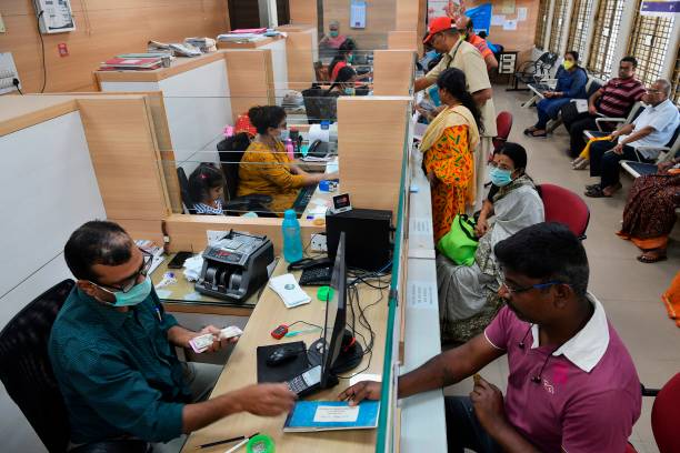 Banks in India cross Rs150 trillion milestone for deposits