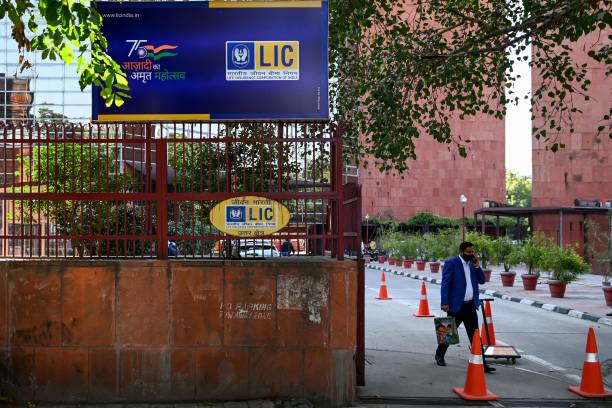 LIC IPO: What GMP signals ahead of shares listing tomorrow