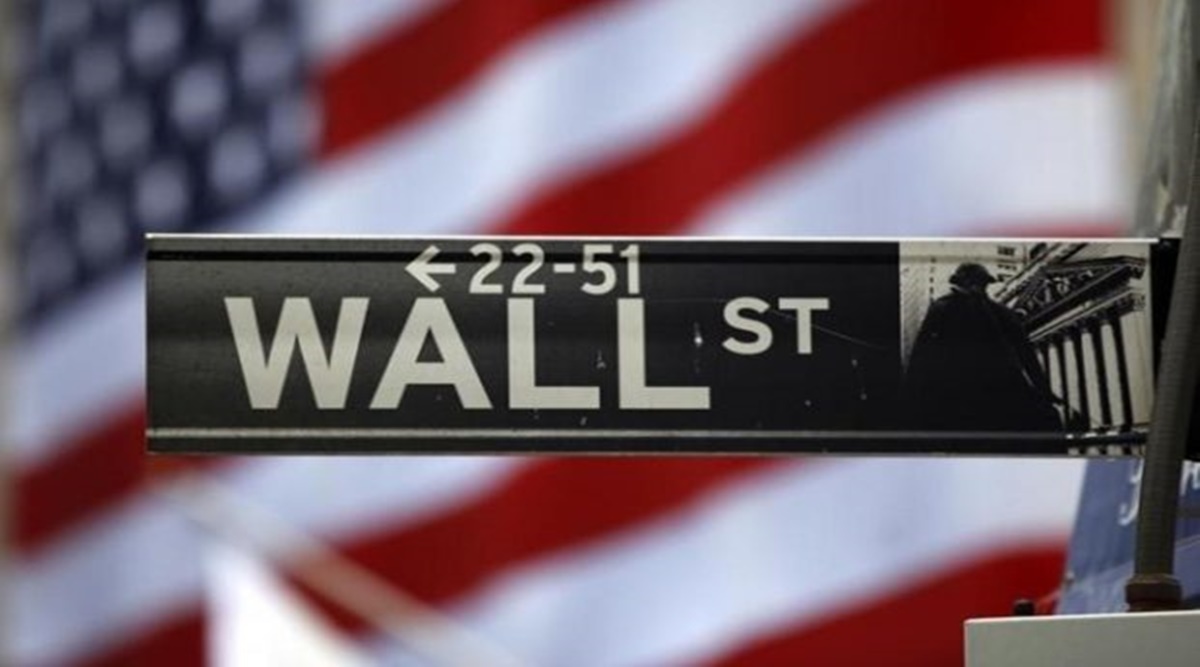 Wall Street ends lower, Dow Jones confirms bear market