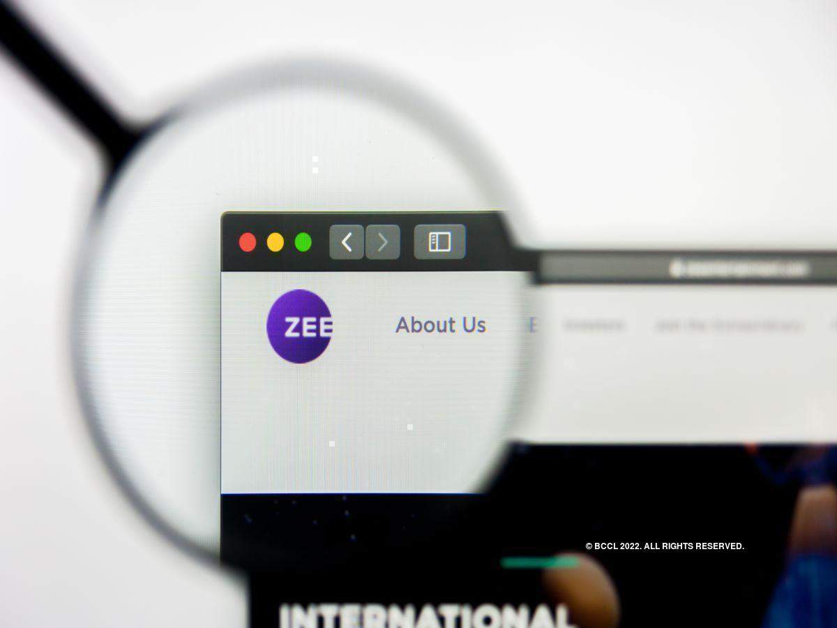 Axis Finance sends legal notice to ZEE, seeks ?146-crore in dues