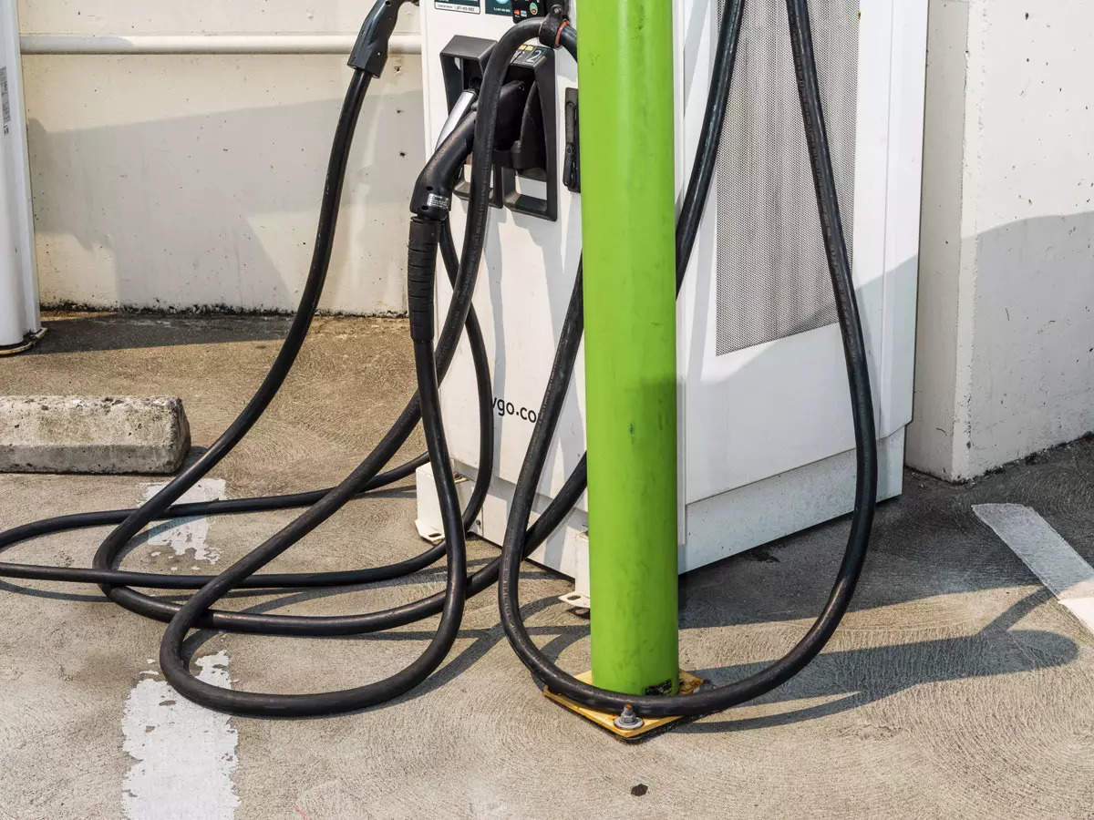 BPCL planning to set up 1,000 EV charging stations  