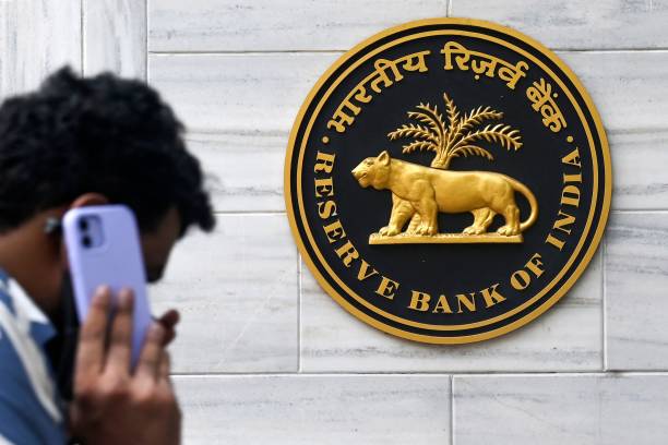 Private sector banks aggressively lend to MSMEs, according to RBI's latest FSR   