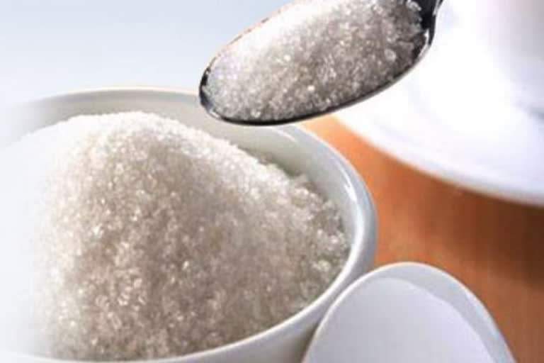 Govt extends curbs on sugar exports till Oct 31