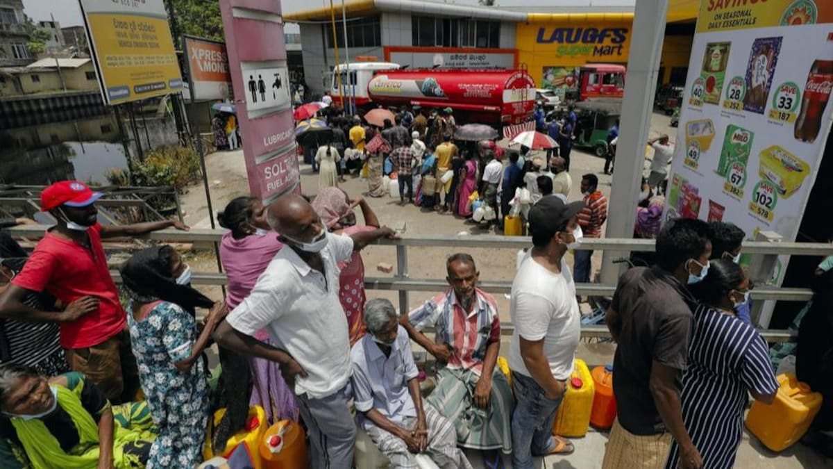 Sri Lanka's inflation jumps to 70.2% amidst worst-ever economic crisis   