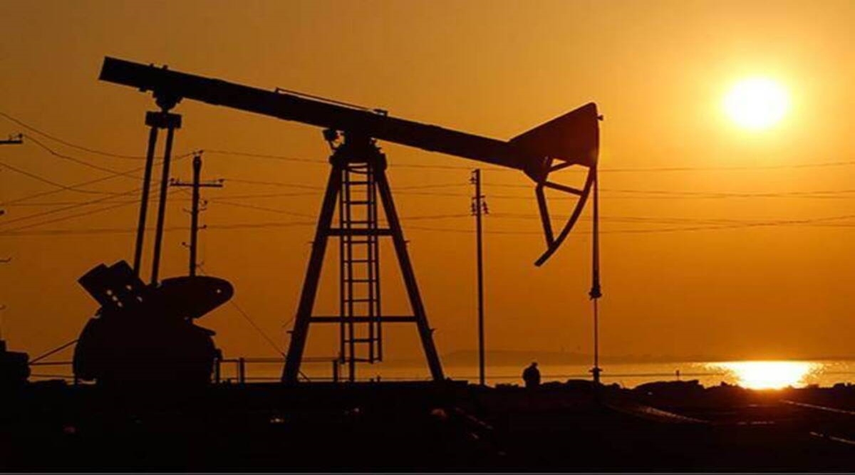 Crude oil price forecast: MCX Crude June futures to hit Rs 8,900/bbl this week; China prepares to end lockdown
