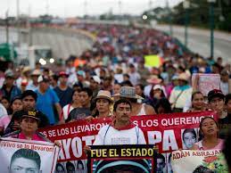 Mexico's missing students' investigation in 'crisis' because of government's attempt to speed results, group warns