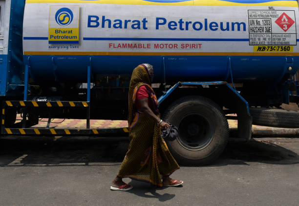 Bharat Petroleum to offer charging stations at 7,000 petrol pumps in five years