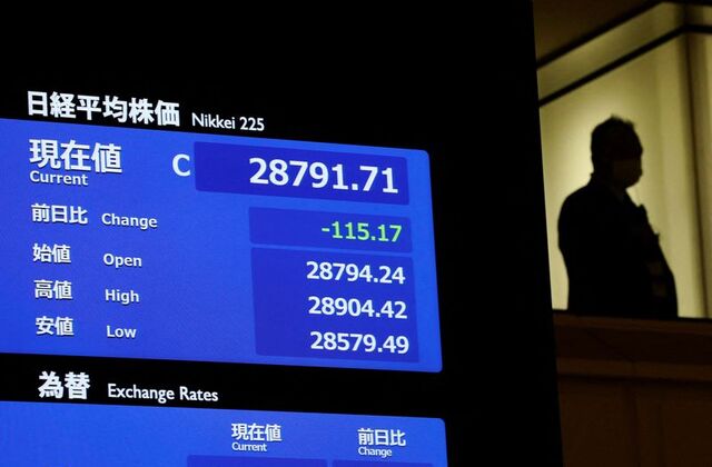 Asian shares drop as Treasury yields hit fresh highs