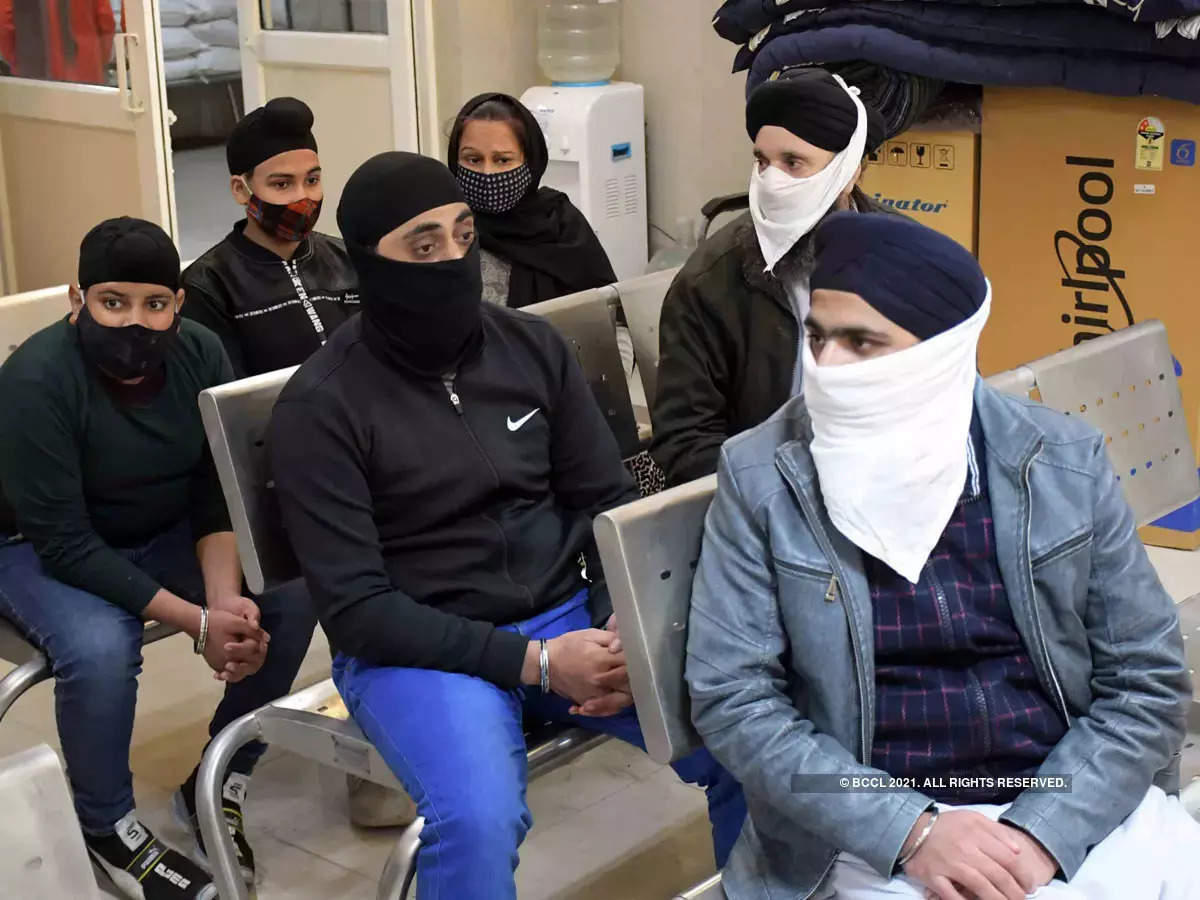 India brings back 104 people from Afghanistan in special flight  