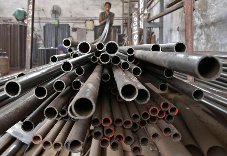 Indian steel mills seek iron ore export ban as China sales jump