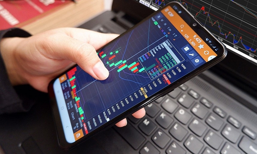 Trade Spotlight: How should you trade Bharat Dynamics, Cochin Shipyard, Max Financial Services, Alkem Labs, Bharti Airtel, and others on April 30?