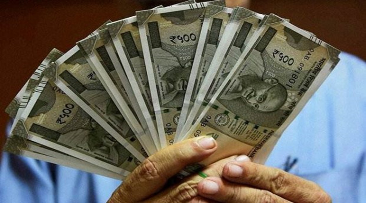Rupee dives 0.13% to close at 79.98 vs dollar