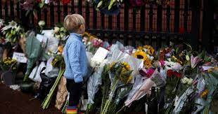 Paddington bear and a sandwich laid outside Queen's residence in touching tribute