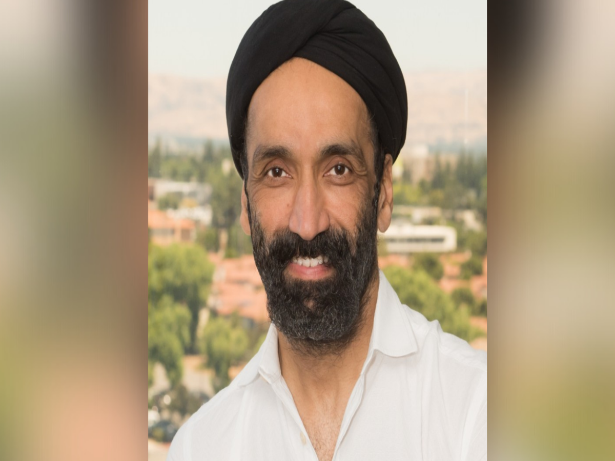 CEO of battery startup awarded 'staggering' Elon Musk-like pay package  