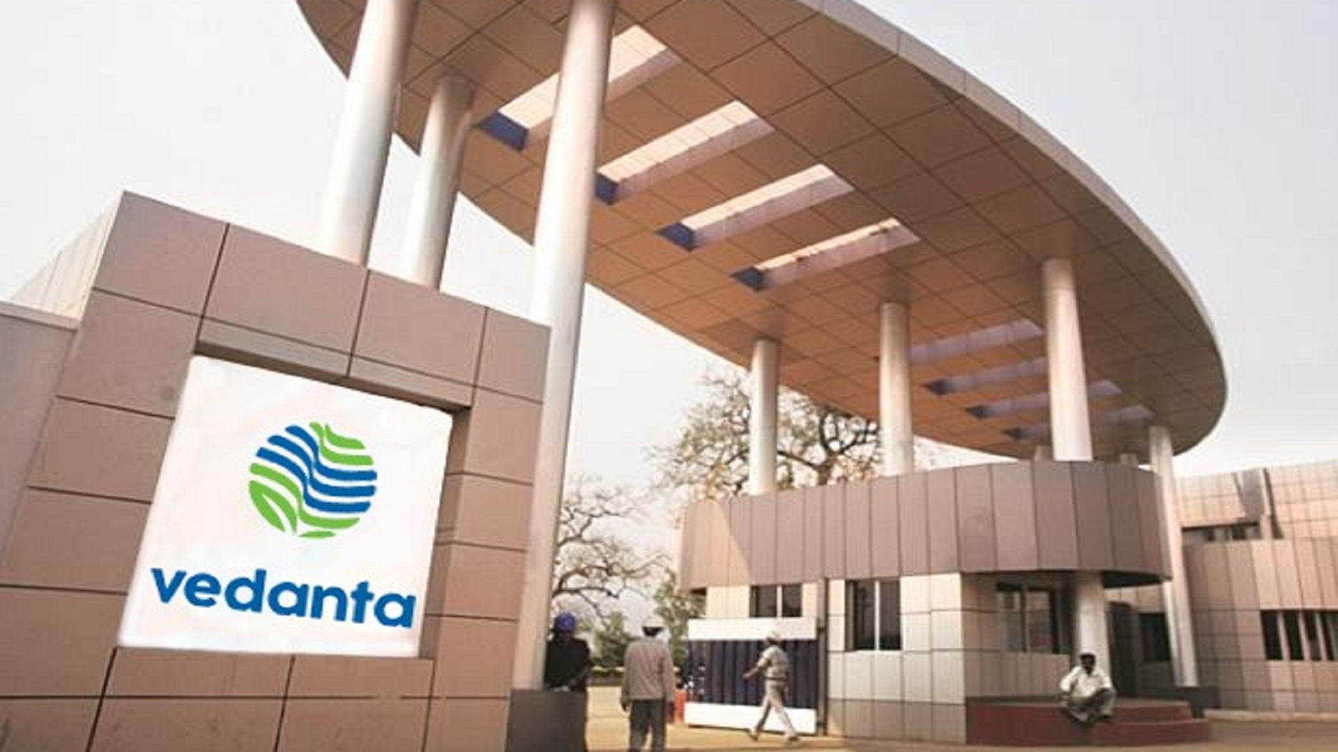 Vedanta shares snap 6-day gains, fall 8?spite strong Q3 results on global decline in metal prices